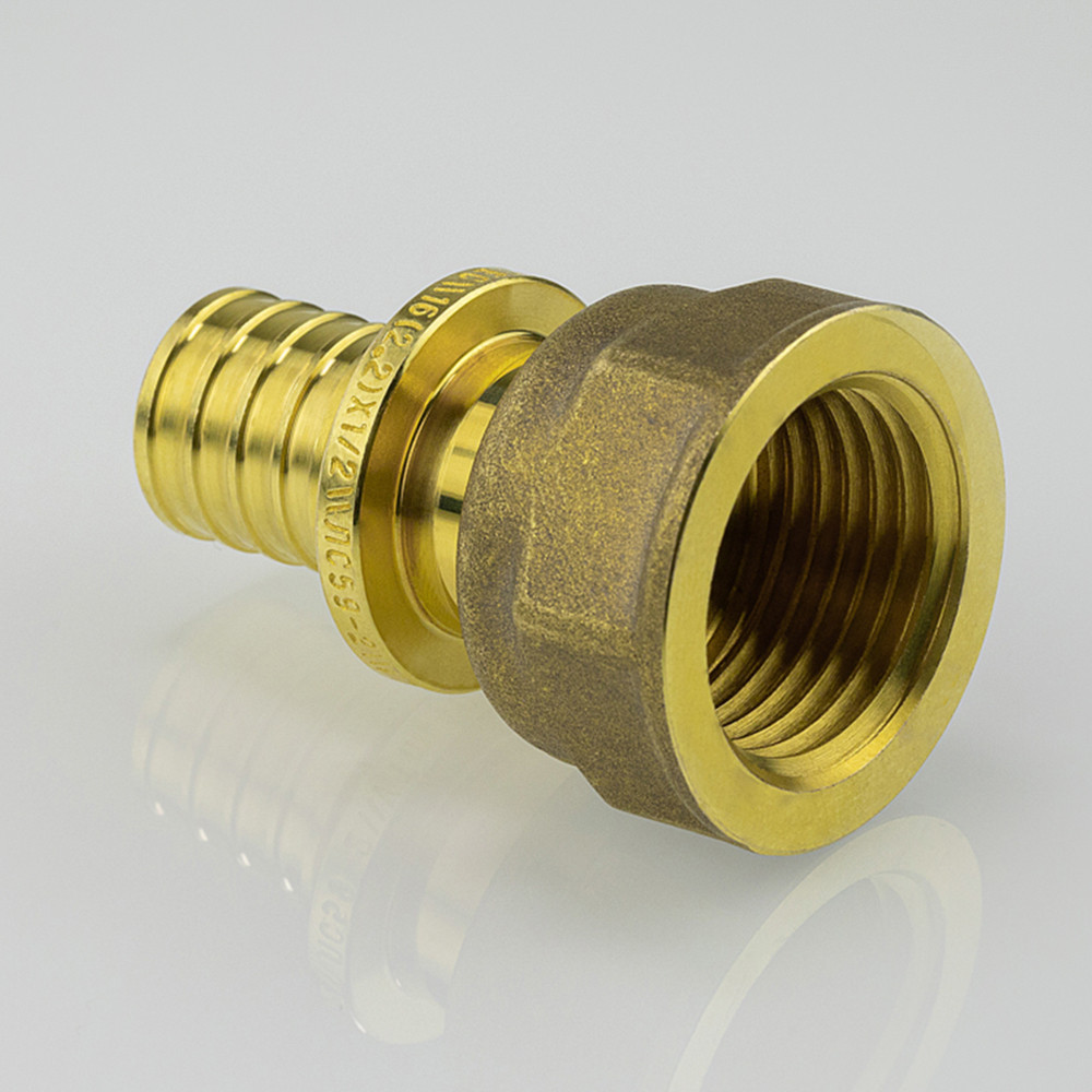 Соединитель надвижной с переходом на вн.р. 20(2,8) х 1/2" VTm.402.G.002004