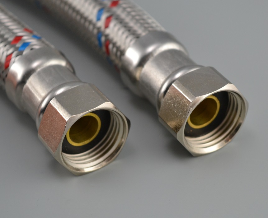 Шланг д/воды 1,0 гг 3/4" нерж 20мм Монофлекс ГИГАНТ